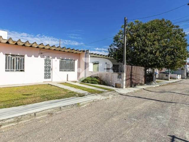 Casa 3 Quartos Sitio Cercado 44m²