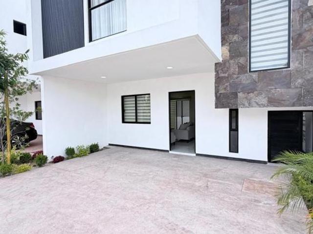 Casa 3 Recámaras en Venta — Residencial Los Santos California