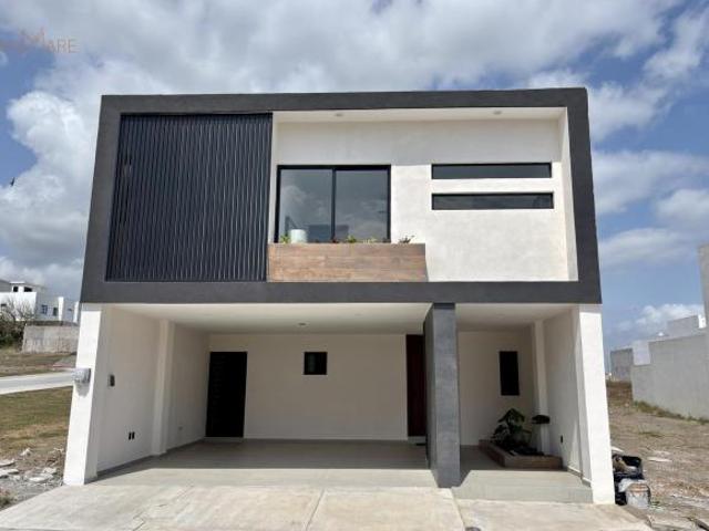 Casa 3 recámaras | Residencial Punto Lomas