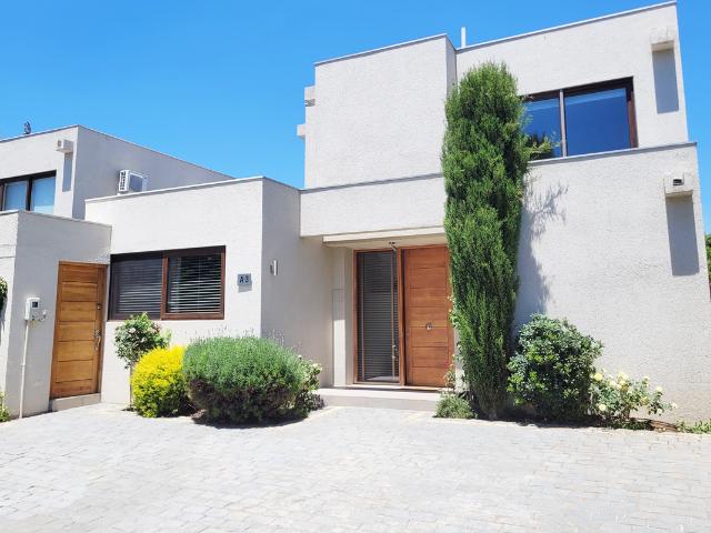 Casa 3D/3B, Piscina, GC incluido, Condominio Los Nogales, Santa Elena, Chicureo