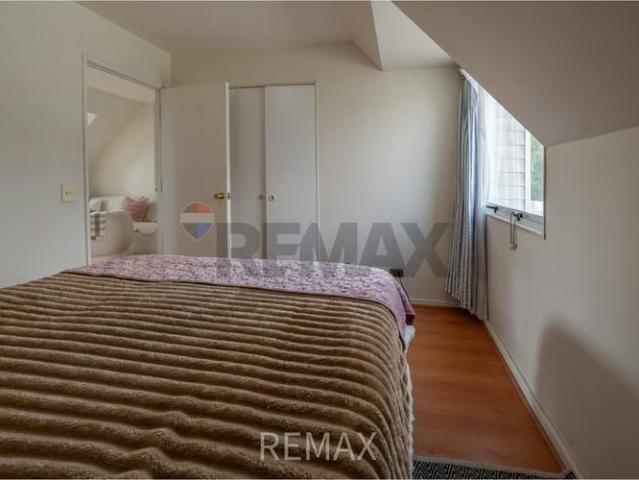 Casa 3d/2b en venta peñalolen | 3 dormitorios por 7000.00 en Peñalolén