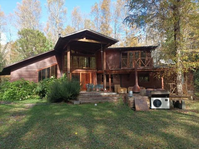 Casa 3d 3b + Cabaña Parcela 5.000 M² Cond. Eco Parque R.