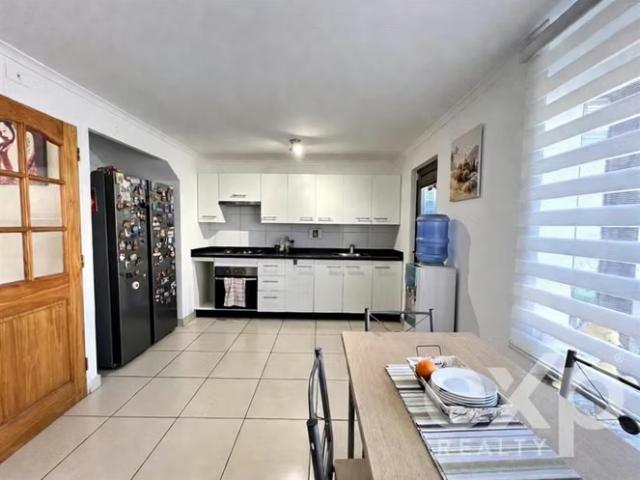 Casa 3D 3B en Condominio Estancia Liray Chicureo Norte | 3 dormitorios por 4490.00 en Colina
