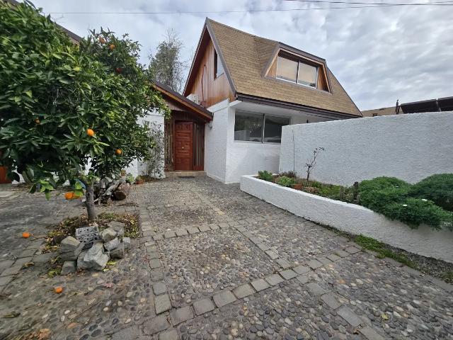 Casa,3h/3b Metro, Piscina, Jardín Eficiencia Energetica