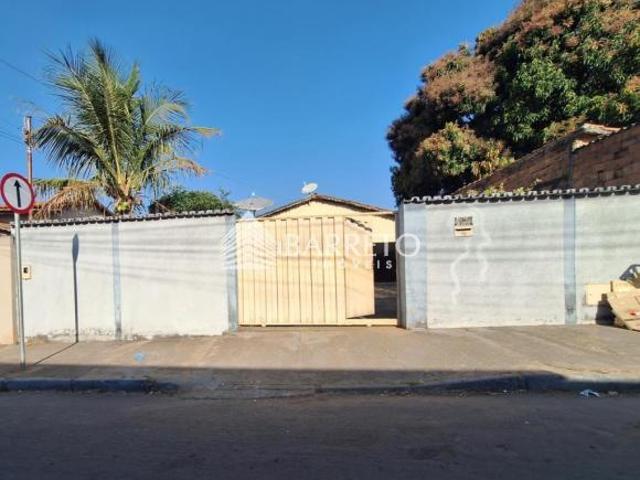 CASA 3Q AP. GNA ST. GARAVELO RUA 23 C