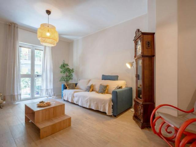 Casa 4 camere da letto, Bari Bari 70122 ELS105136493