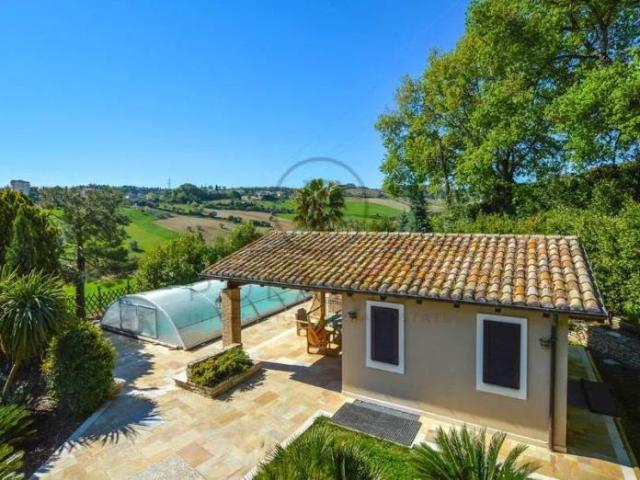 Casa 4 camere da letto, Ferme Ferme ES102012029
