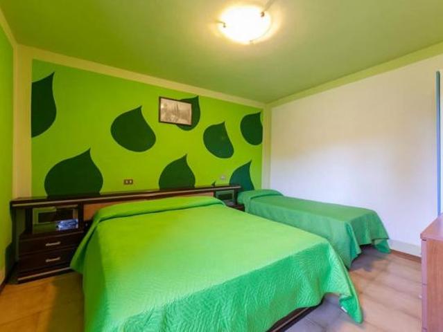 Casa 4 camere da letto, Lucca Lucca DLS65791183