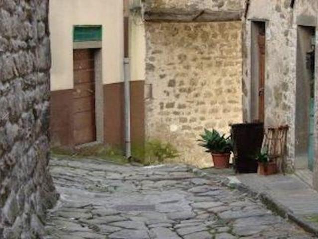 Casa 4 camere da letto, Lucca ToscanaTuscany ES103701130