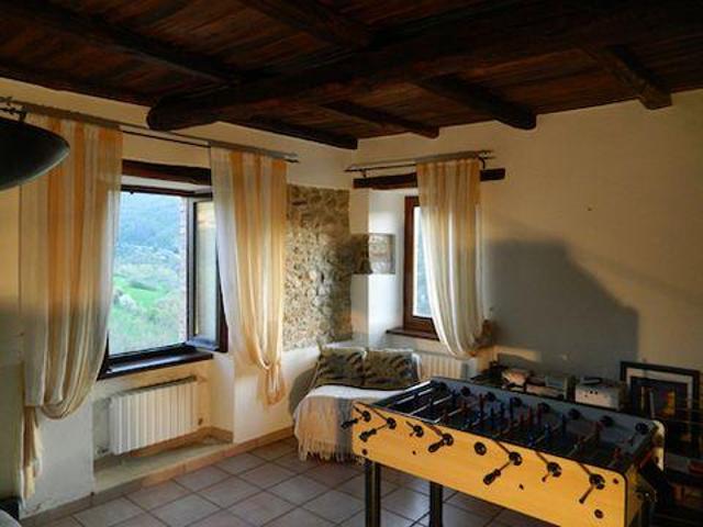 Casa 4 camere da letto, Perugia Umbria ES103700991