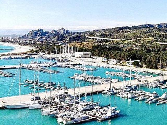 Casa 4 camere da letto, Reggio Calabria 89047 DS104073637