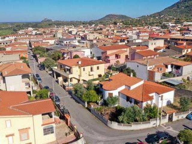 Casa 4 camere da letto, Torpè Sardinia 08020 DS98377639