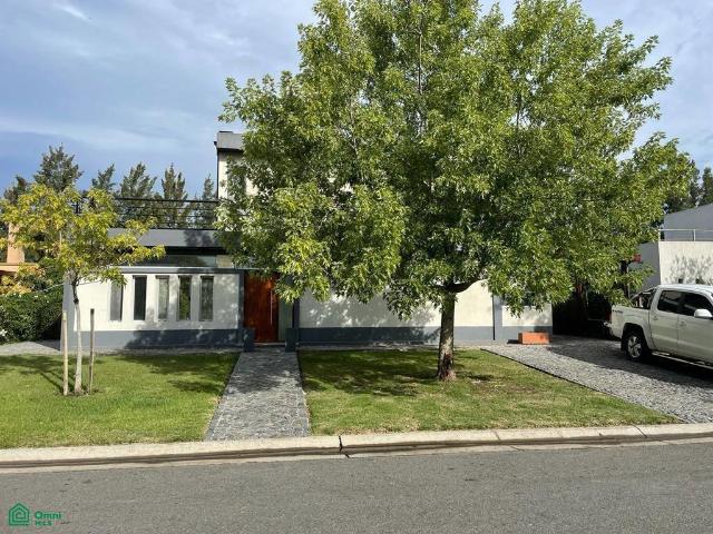 Casa 4 ambientes en Alquiler Barrio San Marco, Dique Lújan, Tigre