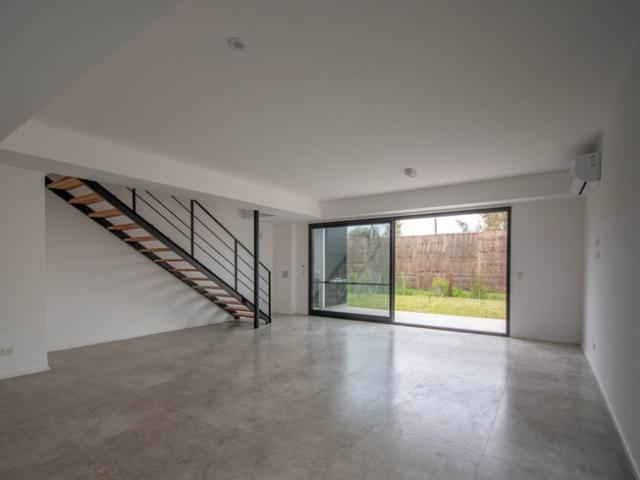 Casa 4 ambientes en alquiler en Newhaus Benavidez