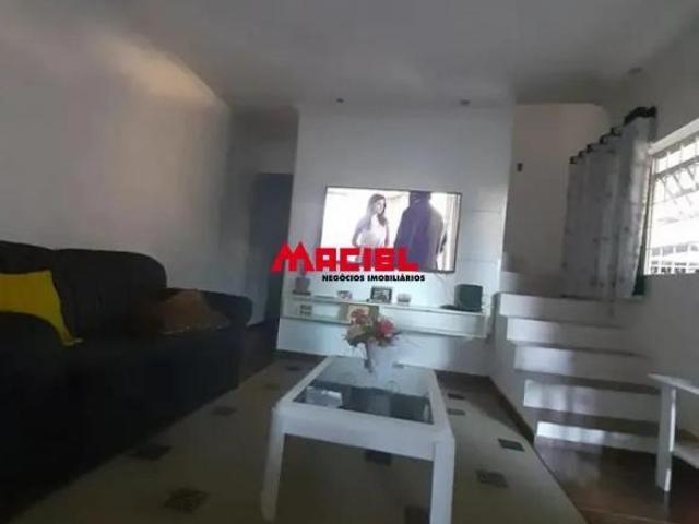 Casa 4 dorm. Jardim Cerejeiras Ótima localização