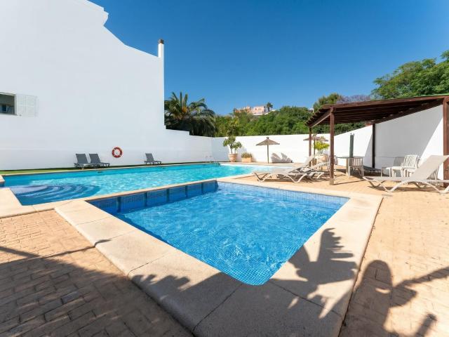 Casa 4 dormitorios 160 m2