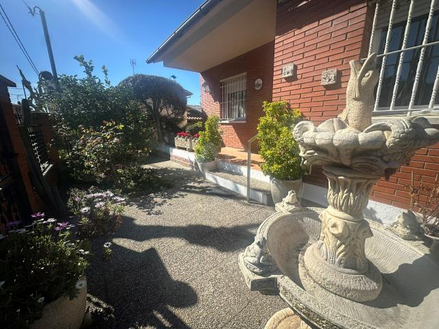 Casa 4 dormitorios 185 m2
