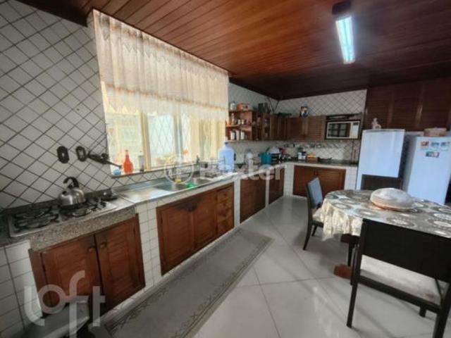 Casa, 4 dormitórios, 194 m², em Vila João Pessoa