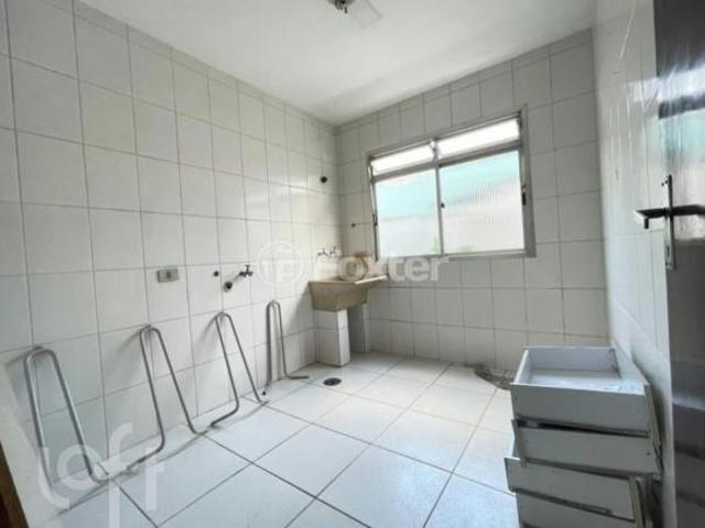 Casa, 4 dormitórios, 190 m², em Interlagos