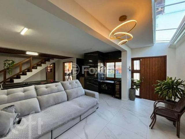 Casa, 4 dormitórios, 216.74 m², em Rio Branco