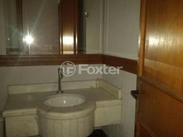 Casa, 4 dormitórios, 218.2 m², em Sarandi