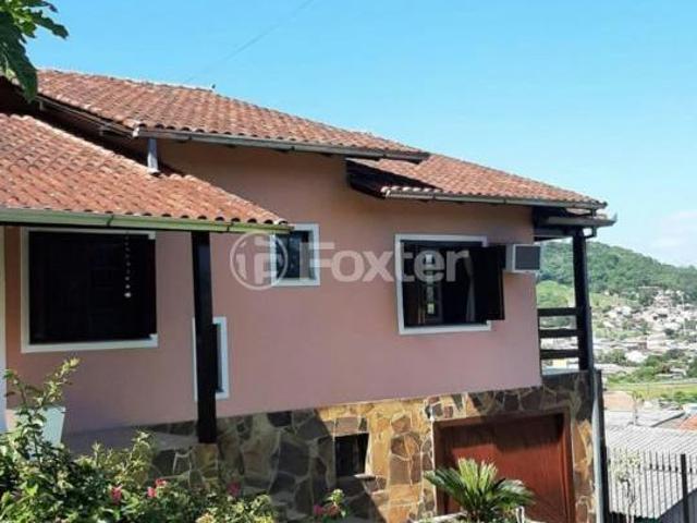 Casa, 4 dormitórios, 226 m², em São Jorge