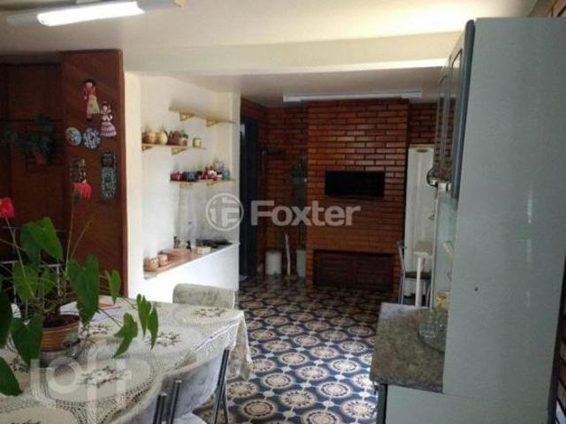 Casa, 4 dormitórios, 220 m², em Cascata