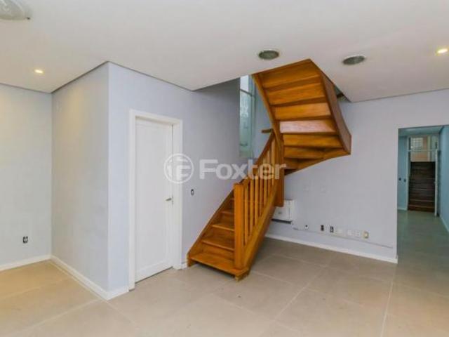 Casa, 4 dormitórios, 220 m², em Centro Histórico