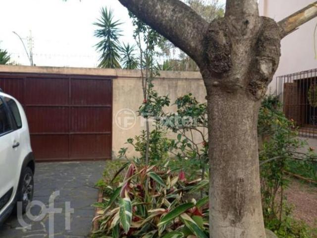 Casa, 4 dormitórios, 268 m², em São Sebastião