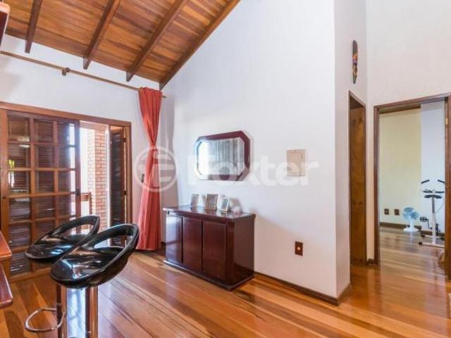 Casa, 4 dormitórios, 263.44 m², em Parque Santa Fé