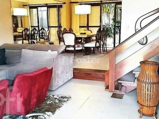 Casa, 4 dormitórios, 288.76 m², em Sarandi