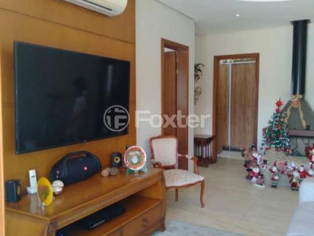 Casa, 4 dormitórios, 315 m², em Centro