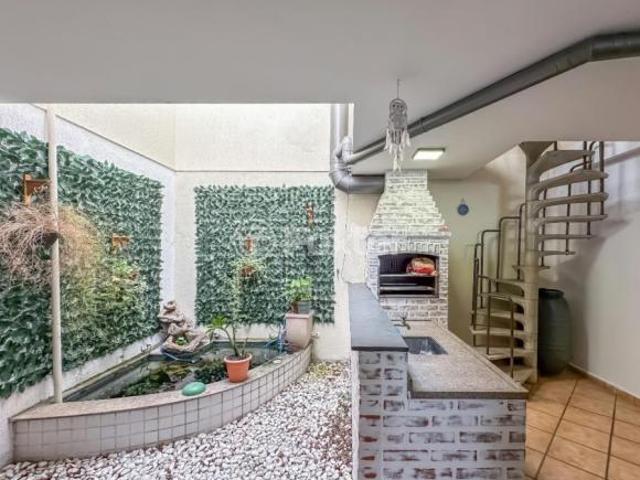 Casa, 4 dormitórios, 320 m², em Vila Alpina