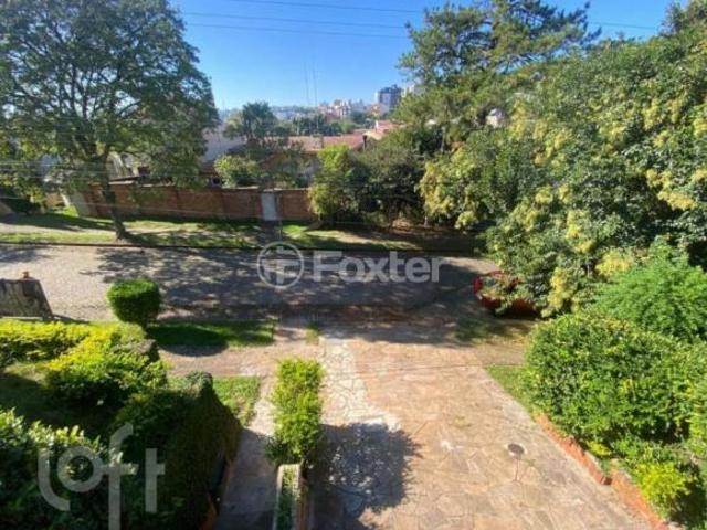 Casa, 4 dormitórios, 350 m², em Três Figueiras