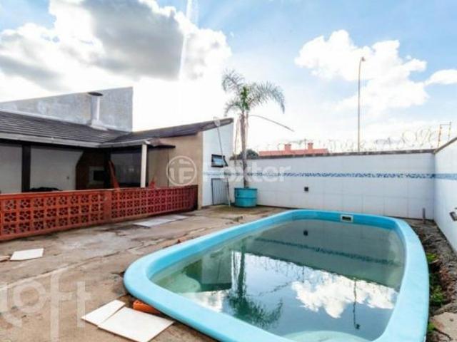 Casa, 4 dormitórios, 366 m², em Centro