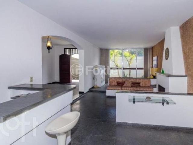 Casa, 4 dormitórios, 387 m², em Alto de Pinheiros