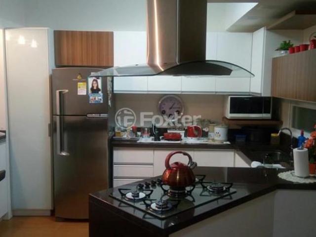 Casa, 5 dormitórios, 380 m², em Glória