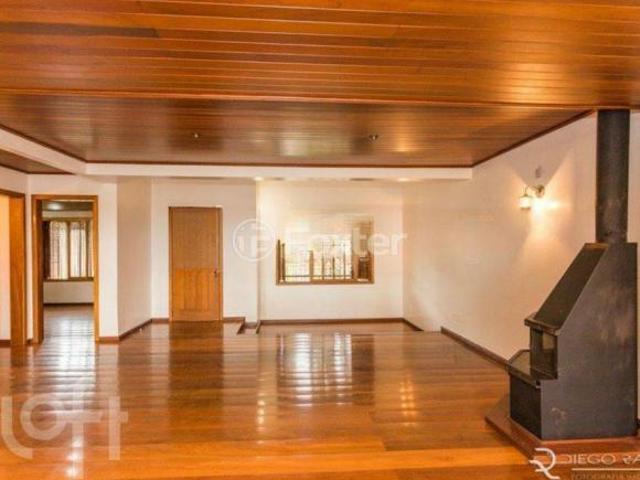 Casa, 4 dormitórios, 400 m², em Morro Santana