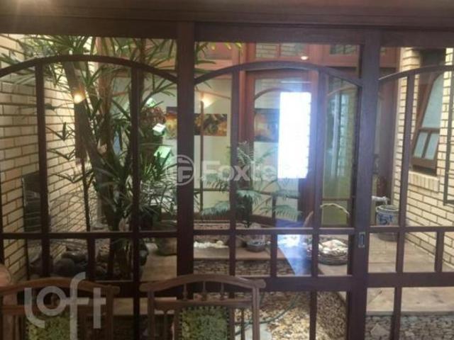 Casa, 4 dormitórios, 435.6 m², em Guarani