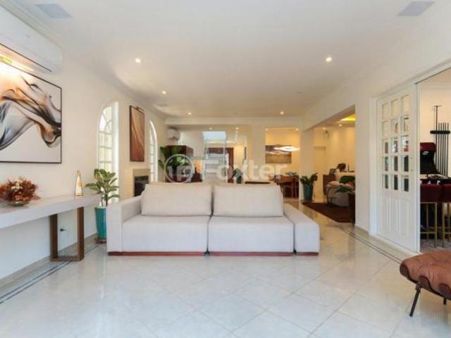 Casa, 4 dormitórios, 460 m², em Alto de Pinheiros