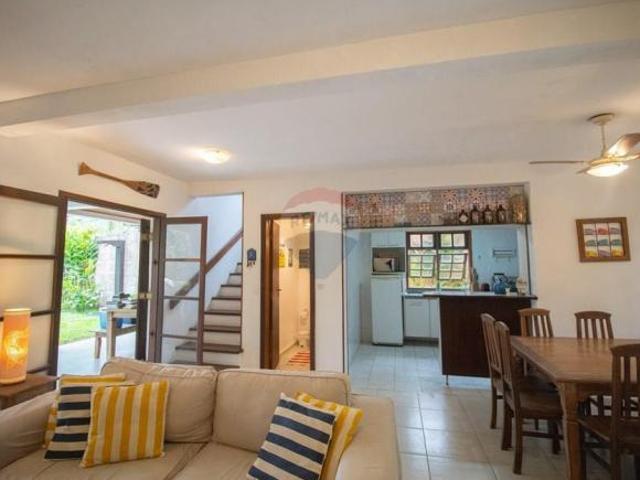Casa 4 dormitorios a venda em Barra do Una