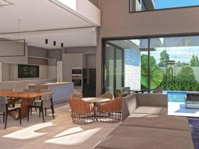 Casa 4 Dormitórios Bairro Condominio Condado