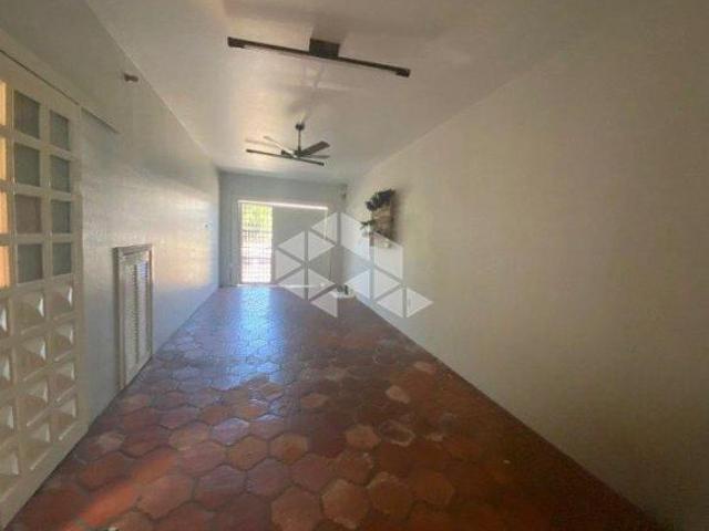 CASA 4 DORMITÓRIOS NO BONFIM