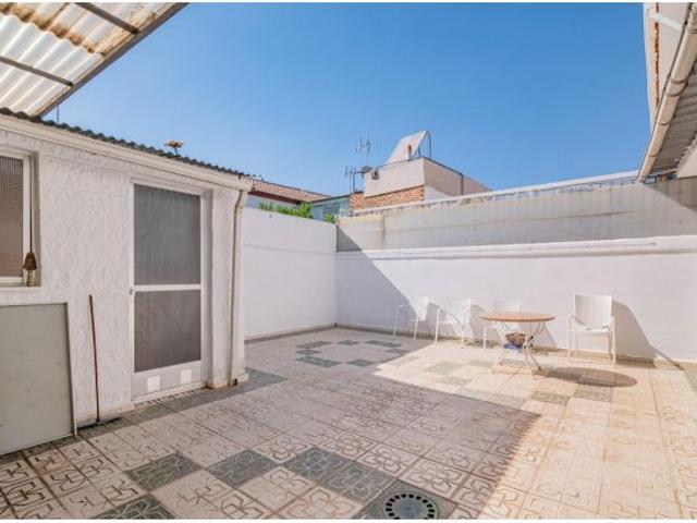 Casa 4 dormitorios y 2 baños en Bobadilla