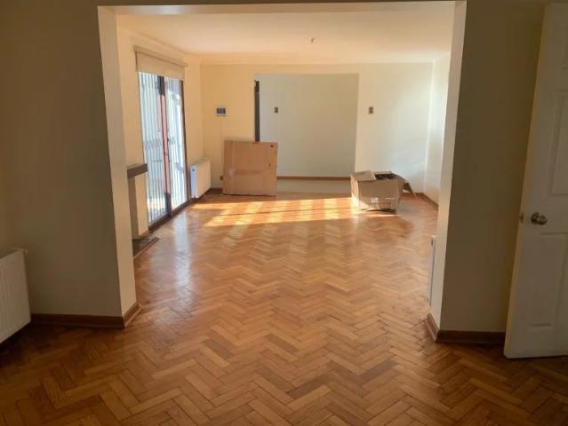 Casa 4 dormi+servicio