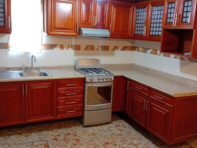 Casa 4 hab. en Los H?roes Tec?mac