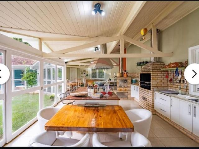 CASA 4 SUITES ALUGUEL NOGUEIRA PETRÓPOLIS