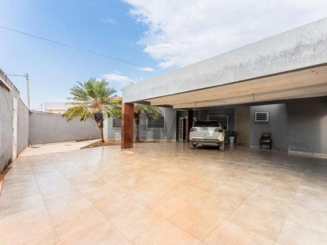 CASA 4 QUARTOS VICENTE PIRES AVENIDA DA MISERICÓRDIA