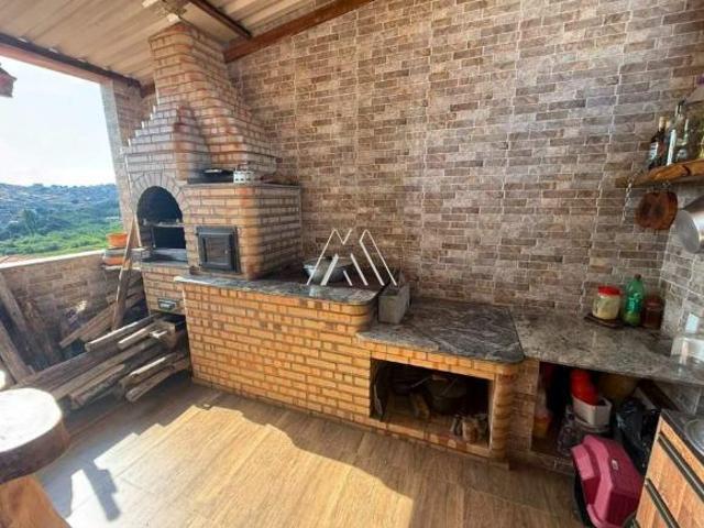 Casa 4 quartos à venda no Aeroporto em Itaúna/MG