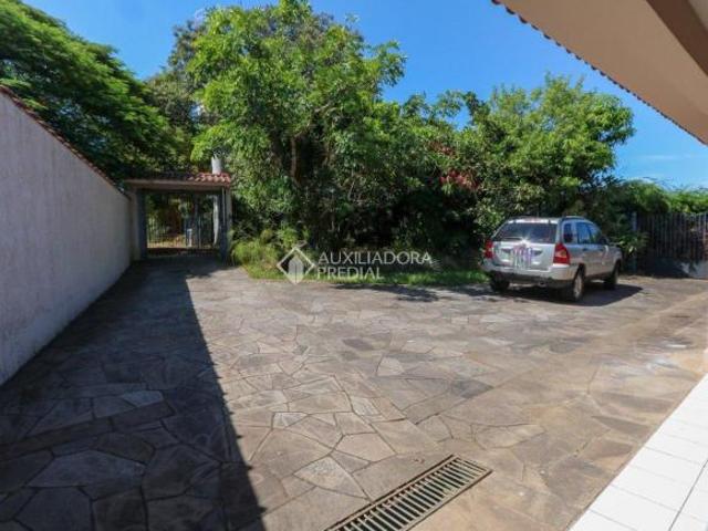 Casa 4 Quartos a venda no bairro São João Batista com 280m²